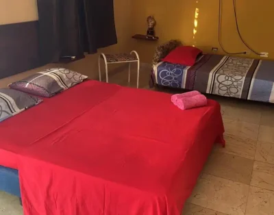 Hostal Dayran y Laura Aeropuerto