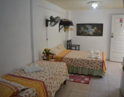 Hostal Girassol Room 3