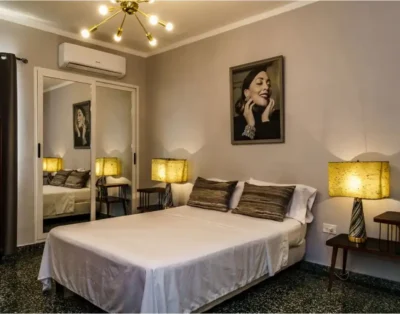 Leonida s Mid Century