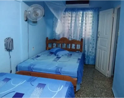 Villa El Mamey Sra. Yaslenis, (Room 1)