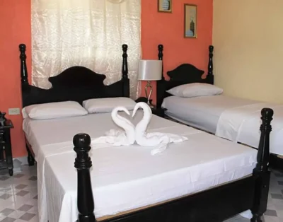 Hostal Mirella e Iván, Room 2