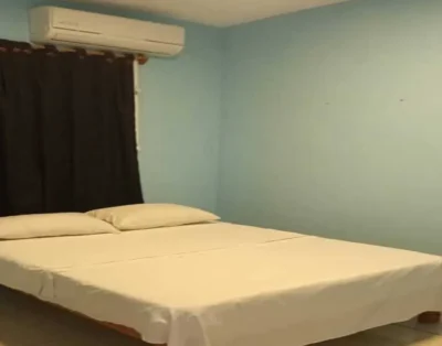 Las Colombianas, (Room 1)