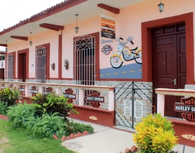 Casa Harley, (Room 2)